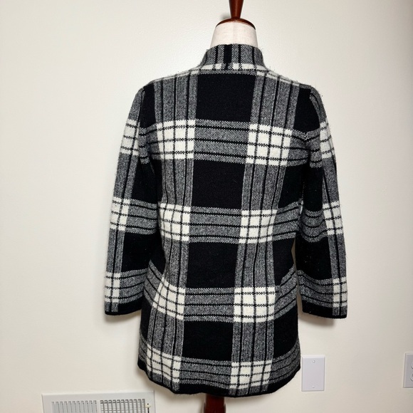Talbots Black and White Plaid Cardigan - Picture 2 of 6